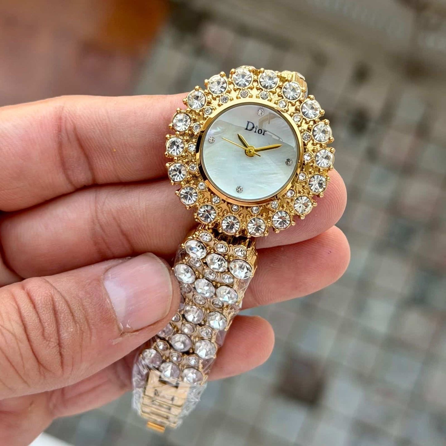 DIOR_LADIES_GOLD-WHITE