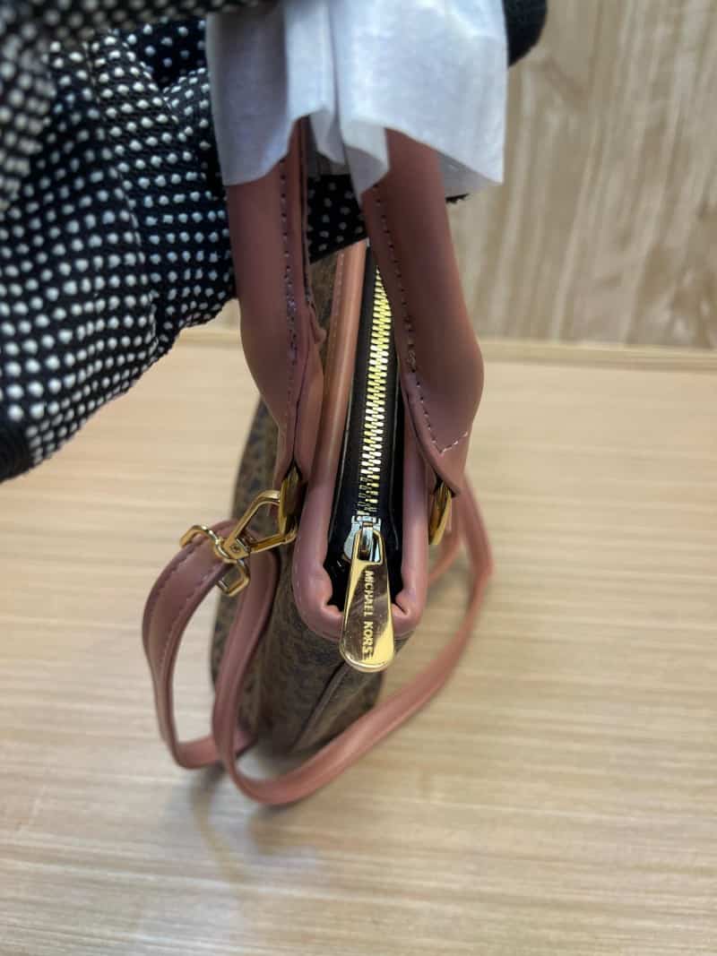 MICHAEL_KORS_Small_Bucket_Bag_868