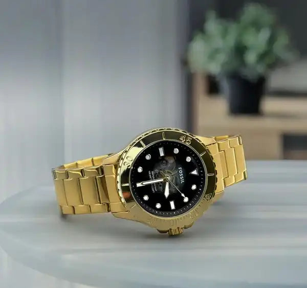 FOSSIL AUTO