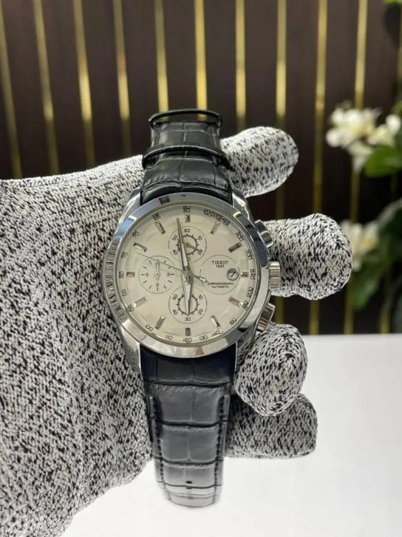 Tisso_t 1853 couturier leather