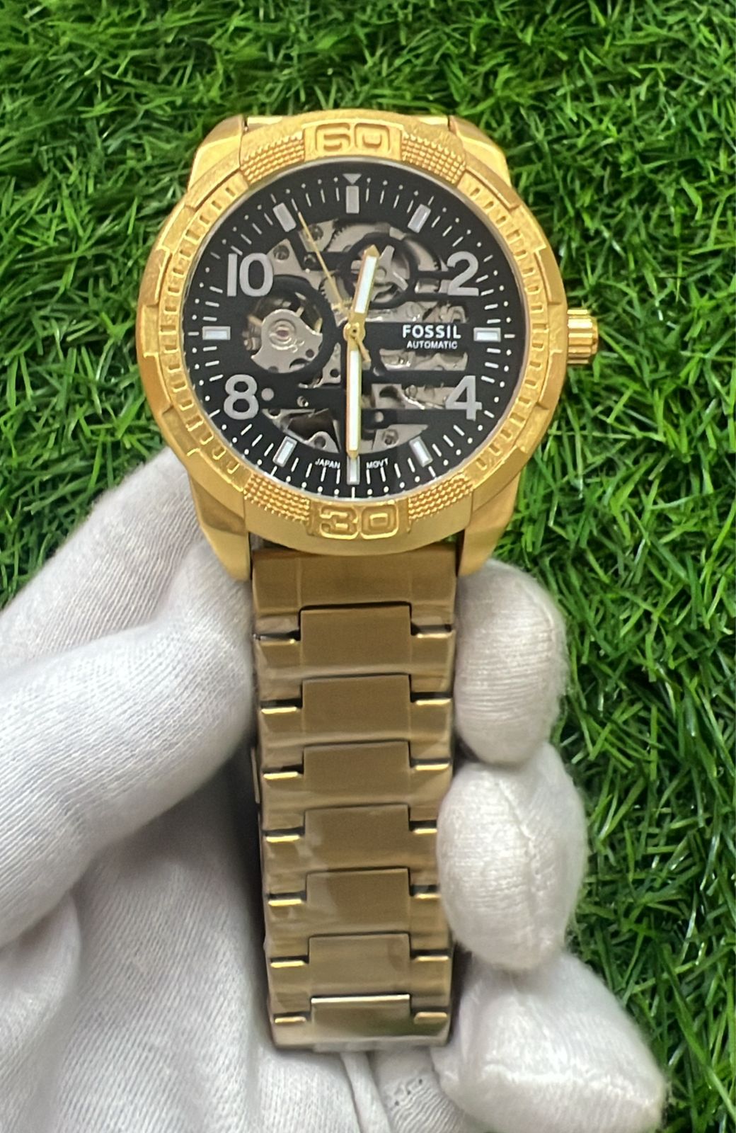 FOSSIL AUTO