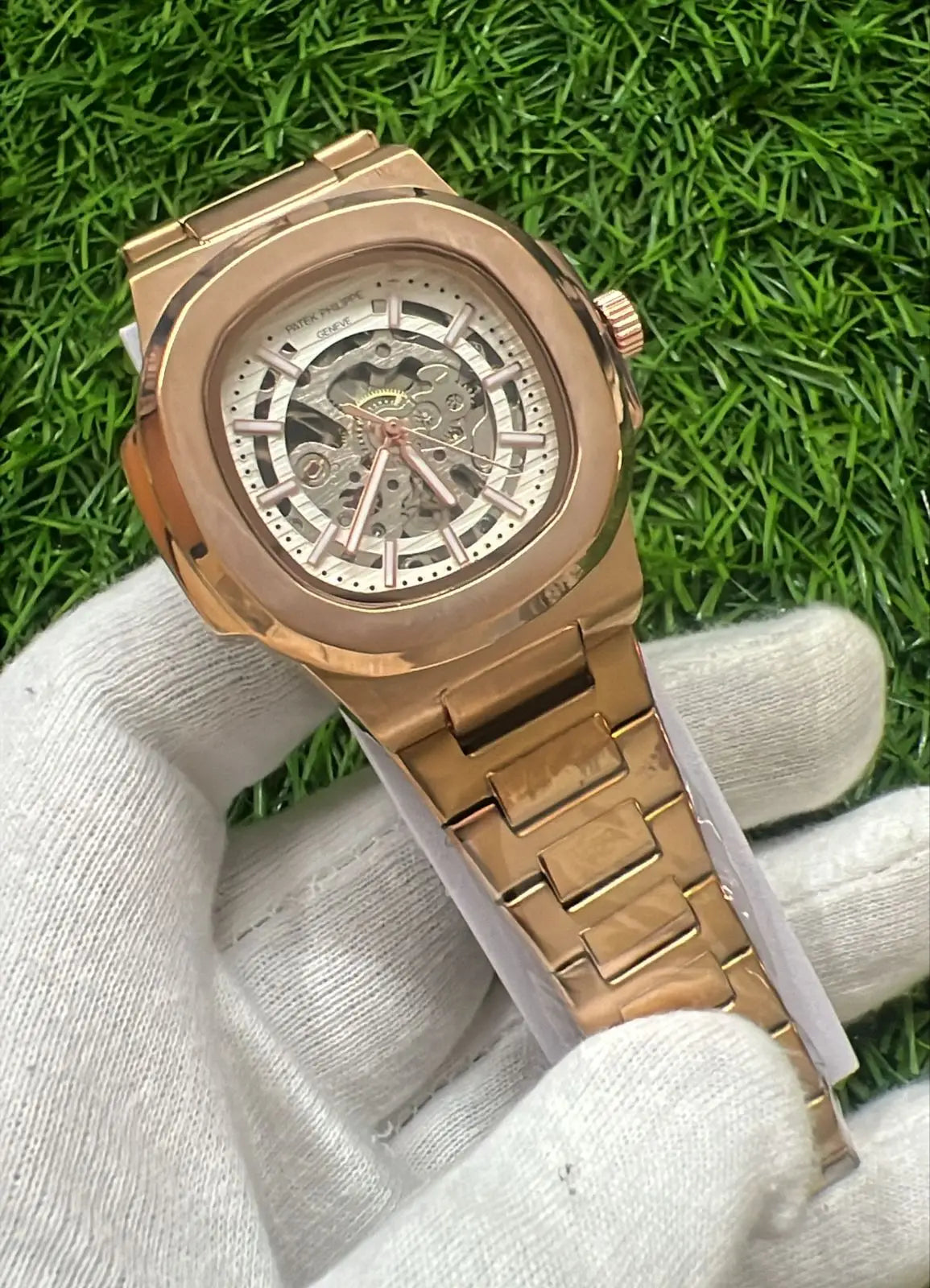 PATEK PHILIPPINE GENEVE AUTO