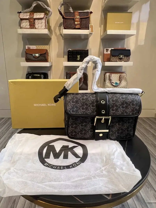 Michael_Kors_colby_Empire_Signature_handbag_with_Box_789