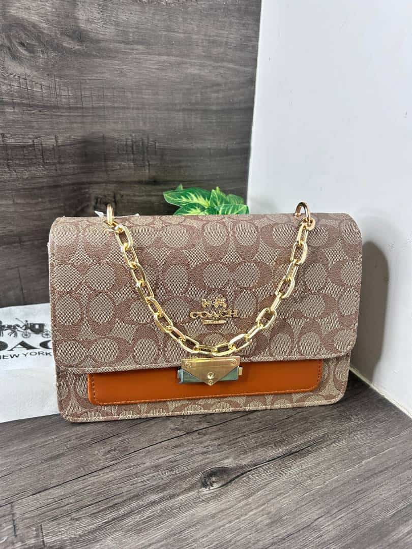 COACH_Sling_Bag_1008
