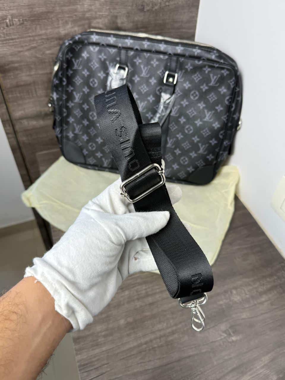 Louis_Vuttion_Premium Quality Laptop Bag 1050