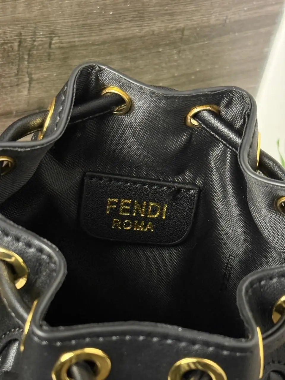 F3NDI_zucca_bucket_bag_bo...X_1062