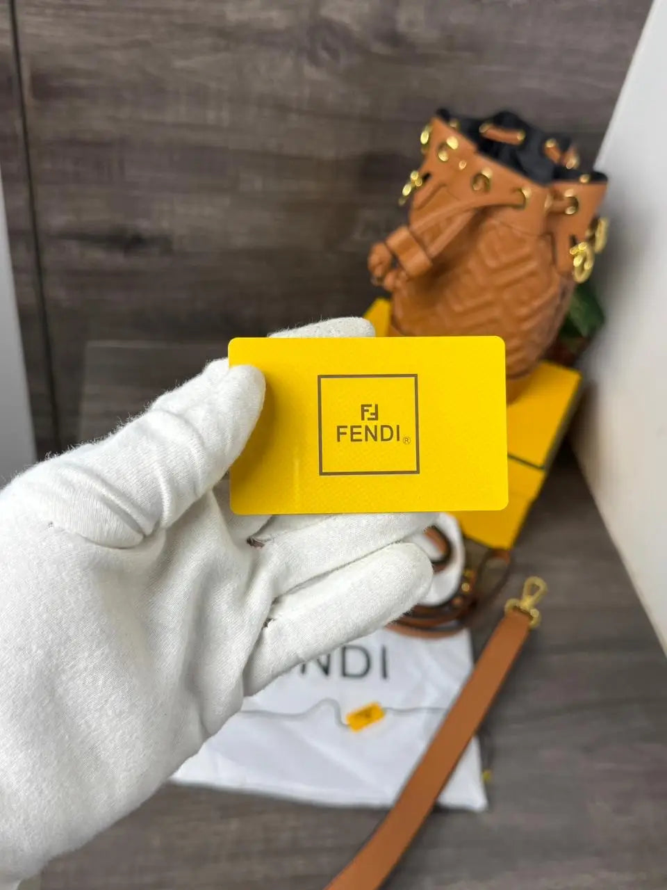 FENDI_zucca_bucket_bag_box_1063