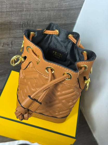 FENDI_zucca_bucket_bag_box_1063