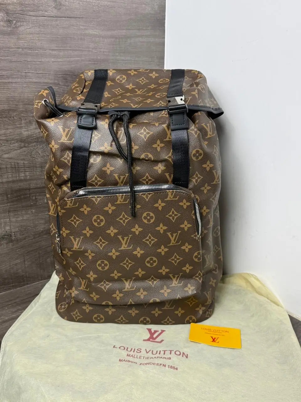 LOUIS_VUTTION_Premium_Quality_Bigsize_Backpack_1066