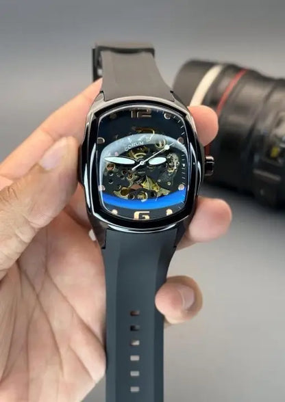 Corum automotice