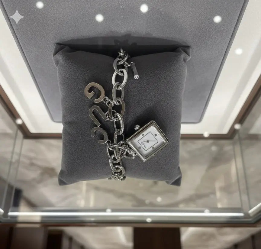 Gucc_i bracelet ladies watch
