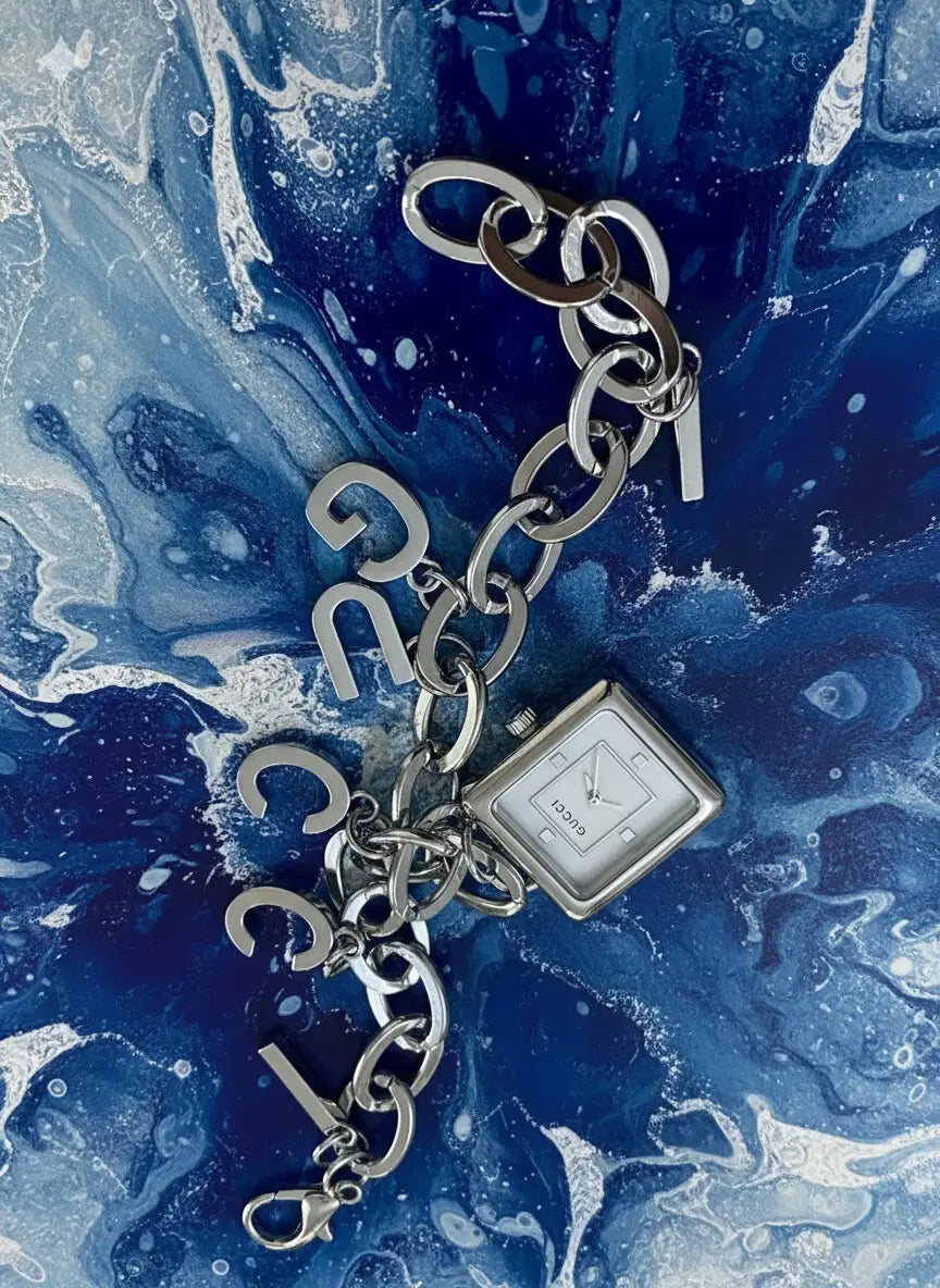 Gucc_i bracelet ladies watch