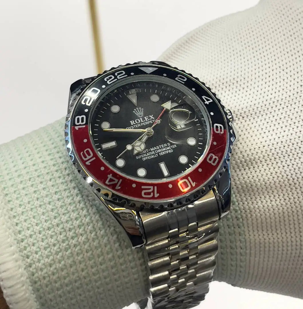 Role_x oyster prepetual GMT MASTER II black red