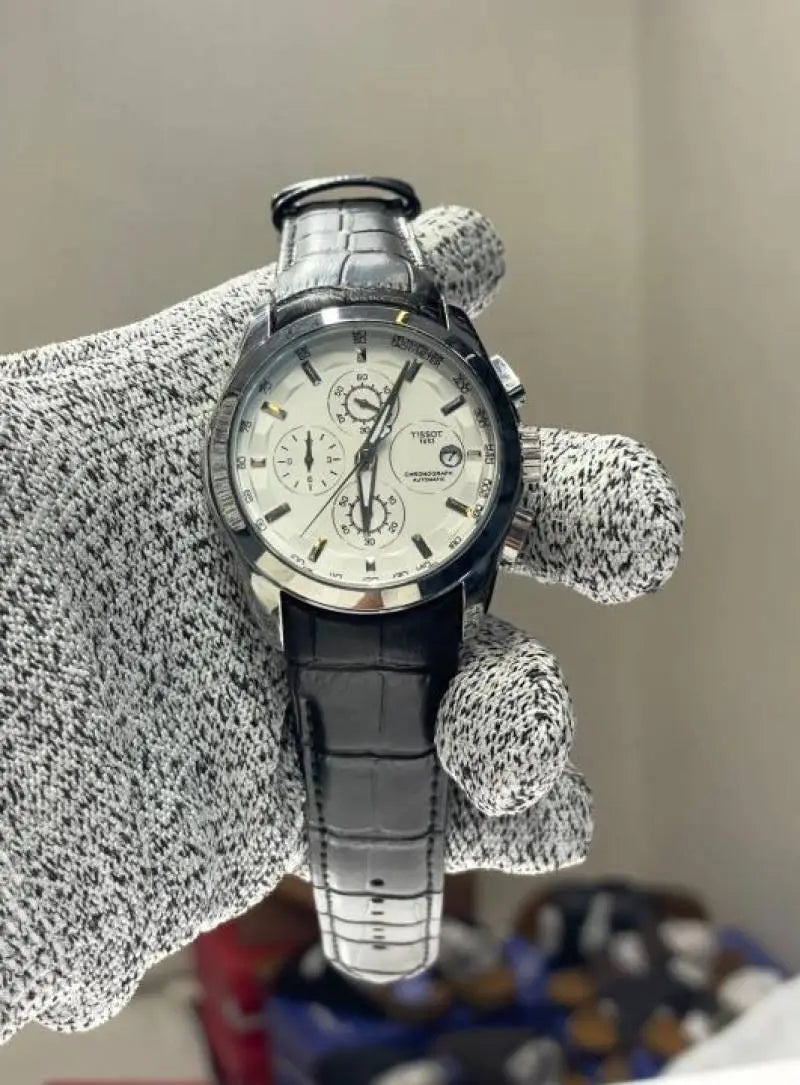 Tisso_t 1853 couturier leather