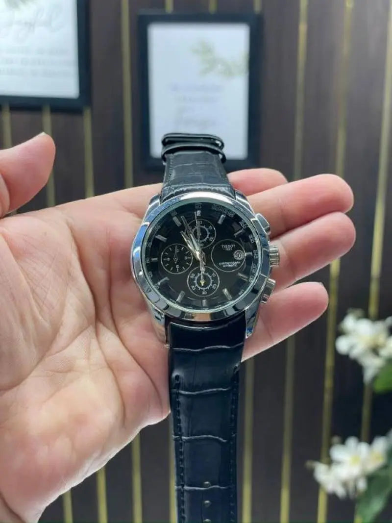 Tisso_t 1853 couturier leather