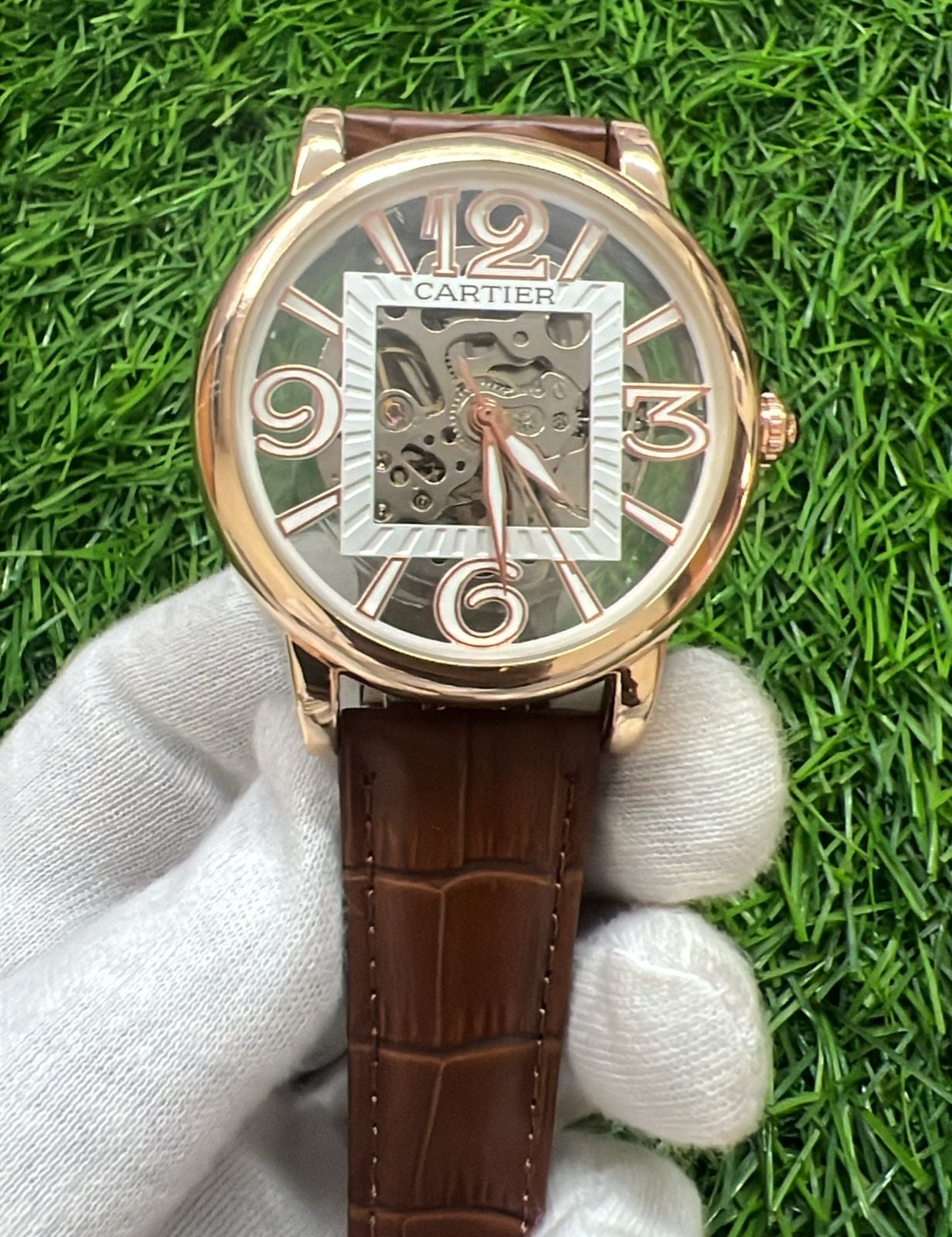 CARTIER outo