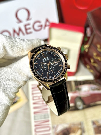 Omega. Speedmaster Moonwatch Professional Co-AXial Master Chronometer Chronograph