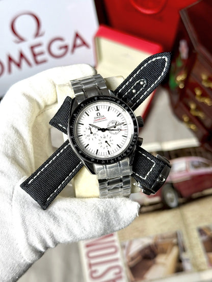 OMega Speedmaster Professional Moonwatch With Dual Strap