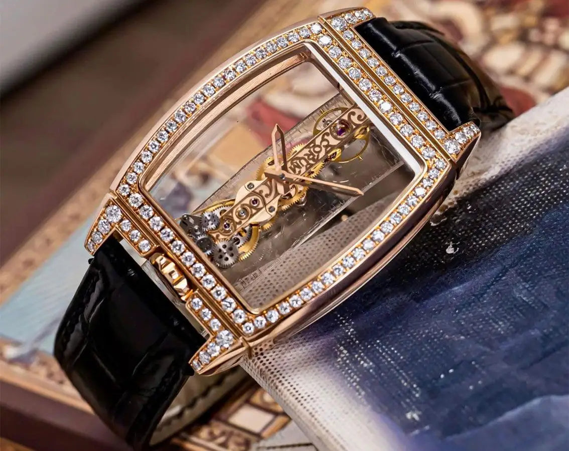 CORUM LEATHER BHLT AUTO