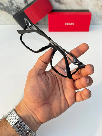 Prada_1004_plano