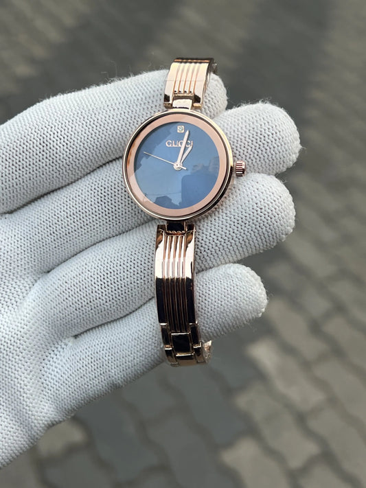 Gucc_i Rose Gold Blue